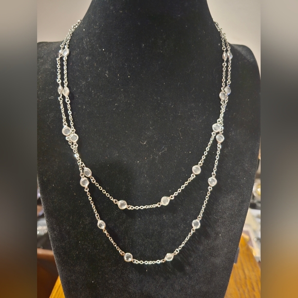 Vintage charging charlie double strand necklace - Picture 4 of 6